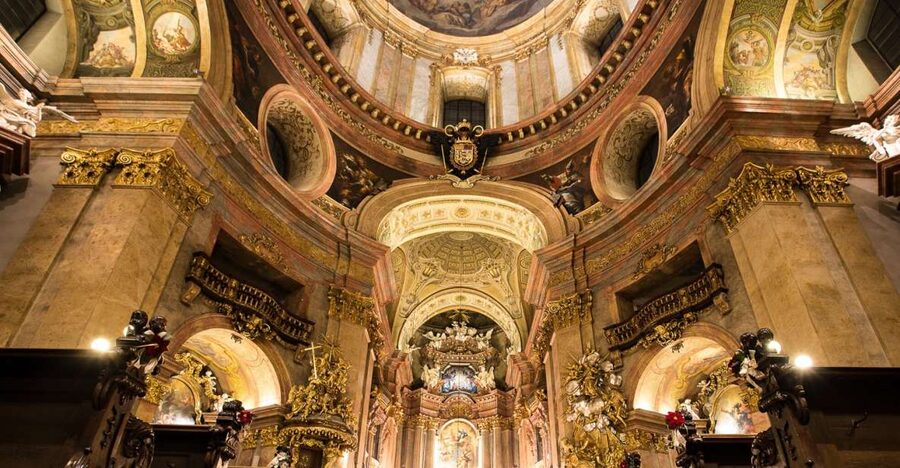 Vienna: Classic Ensemble Vienna in St. Peter's Church Ticket - Seats, Timing, and the One-Hour Rhythm