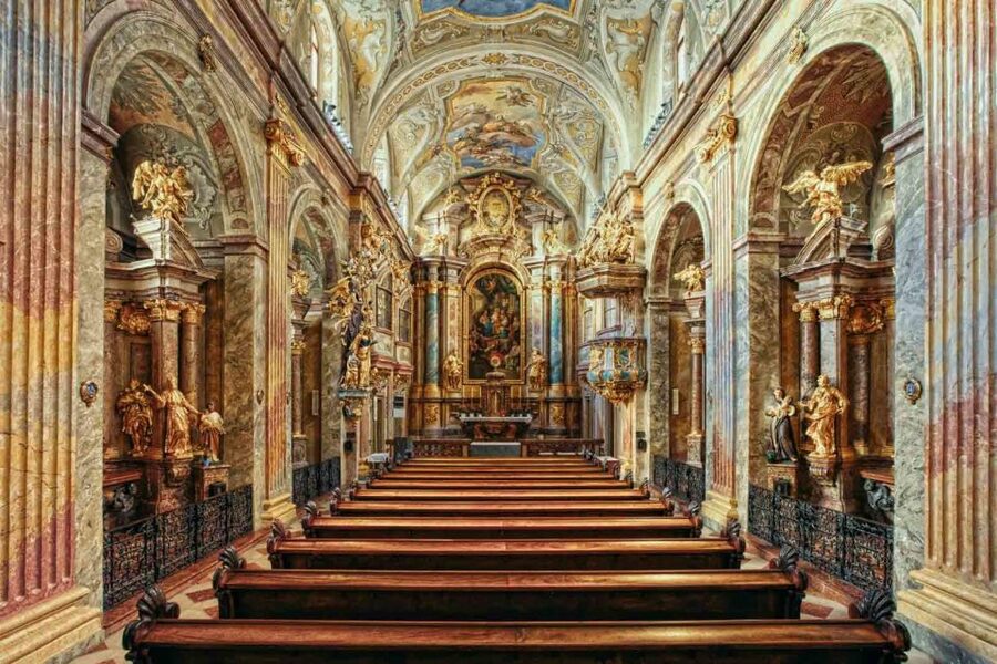 Vienna: Classical Concert in St. Anne's Church (Annakirche) - St. Anne’s Church at 8:00 PM: the setting that does half the work