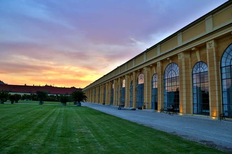 Vienna: Dinner & Concert at Schönbrunn Palace - Should You Book This Schönbrunn Dinner & Concert?