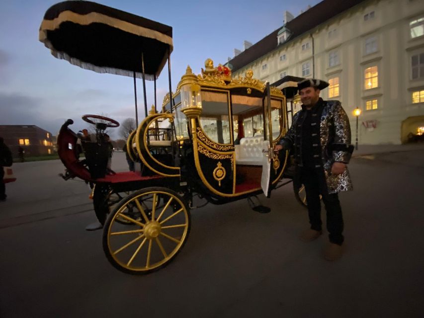 Vienna: Electric-Imperial Carriage Sightseeing Tour - Photo Opportunities: How to Make the Most of Short Stops