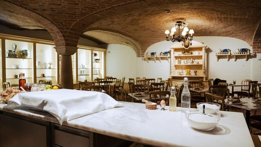 Vienna: Gerstner KuK Hofzuckerbäcker Baking Show & Tasting - Should You Book the Gerstner KuK Hofzuckerbäcker Strudel Show?