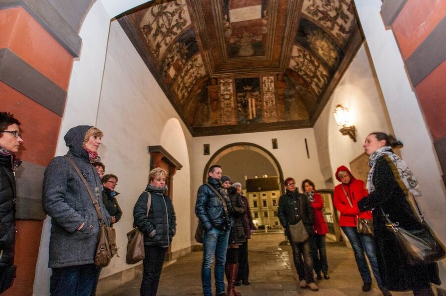 Vienna: Ghosts and Legends Guided Nighttime Walking Tour - Neuer Markt and Vienna’s darker case files: legends meet documented crime
