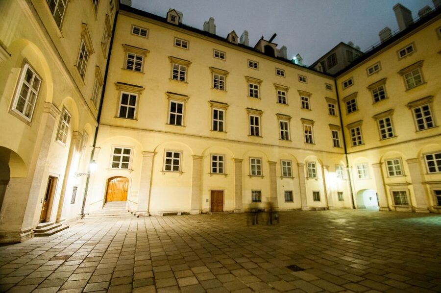 Vienna: Ghosts and Legends Guided Nighttime Walking Tour - Who this tour suits best (and who should skip it)