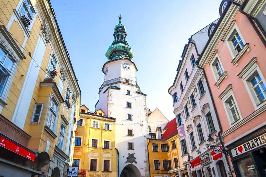 Vienna: Guided Bratislava & Devín Castle Tour via Hainburg - Key Things I’d Plan for on This Tour