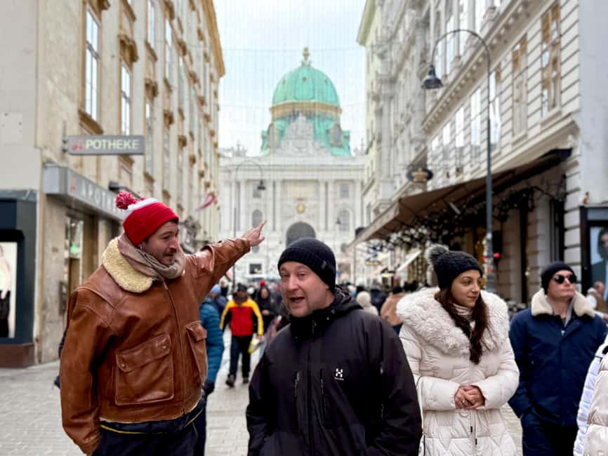 Vienna: Guided Food Tour with 8+ Food Tasting & Secret Dish - Stop 1: Apple strudel and the Viennese café mindset