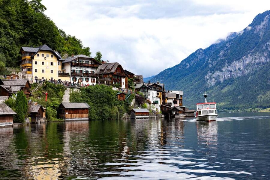 Vienna: Hallstatt Guided Tour with Hotel Pickup & Drop-off - The Day Starts Early: Vienna Pickup and the 7:30 Departure