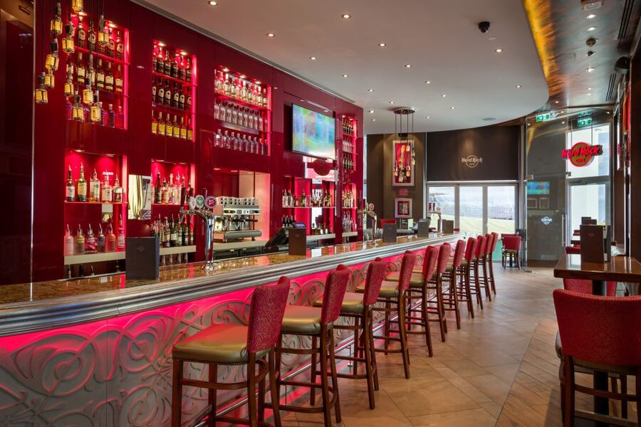 Vienna: Hard Rock Cafe with Set Menu for Lunch or Dinner - Who This Is For (and Who Might Prefer Something Else)