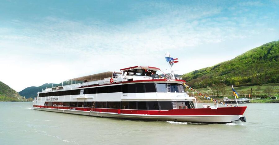 Vienna: Heurigen Cruise with Viennese Songs and Buffet - FAQ