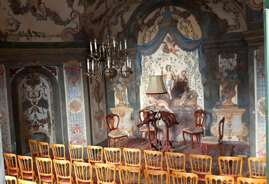 Vienna: historical tours with locals in the unknown City, - Mozart at Deutscher Orden Haus: music history you can point to