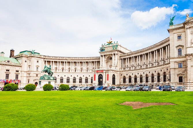 Vienna Hofburg Palace Skip-the-Line Ticket Sisi Museum Tour - Starting at Michaelerplatz: a fast orientation before you enter