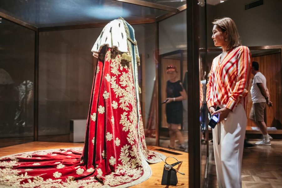 Vienna: Imperial Treasury in the Hofburg Palace - Key highlights to watch for