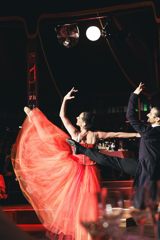 Vienna: Johann Strauss Dinner Show at the Prater - Timing your night: doors open early, then it’s show time