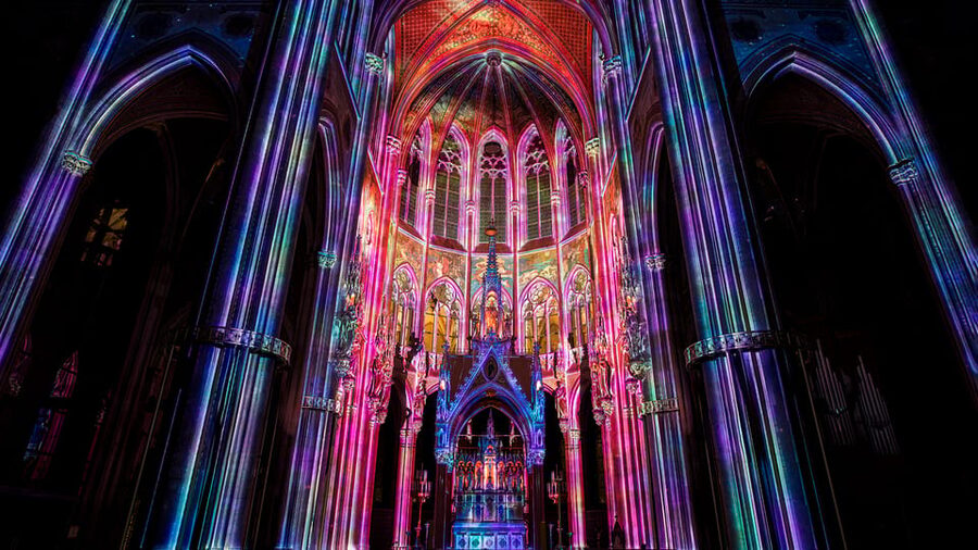 Vienna: Light of Creation Votive Church Immersive Light Show - Seating choices that actually help you see the show