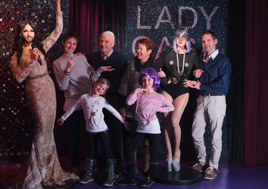 Vienna: Madame Tussauds Admission Ticket - Hollywood, sports, and music: where the selfie-heavy stars are staged