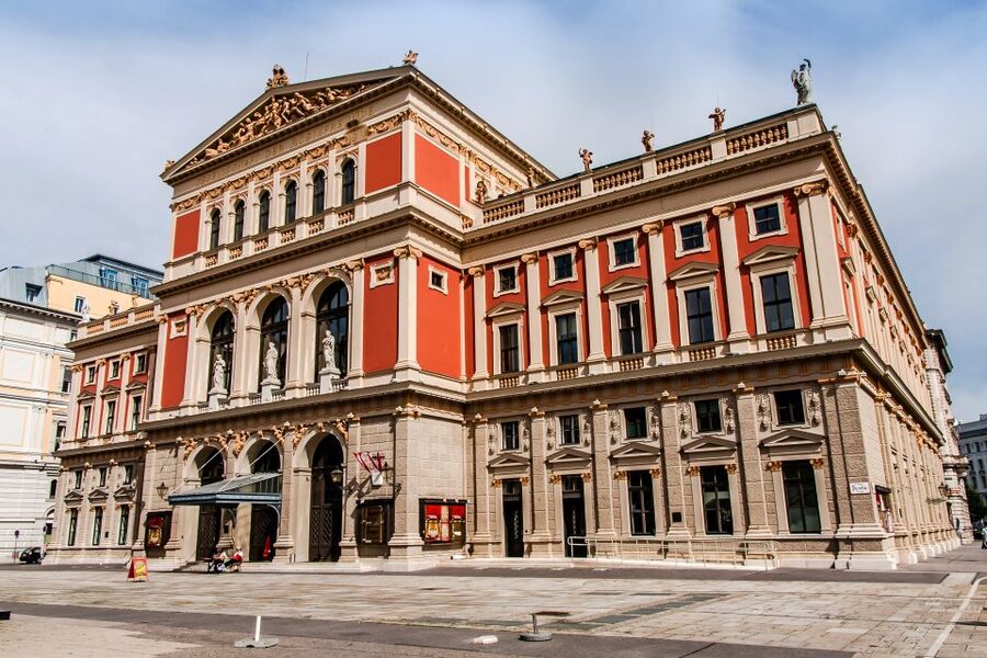 Vienna: Mozart, Beethoven, & Strauss Private Tour - Wiener Musikverein and Stadtpark: monuments, orchestra life, and three composers in one area