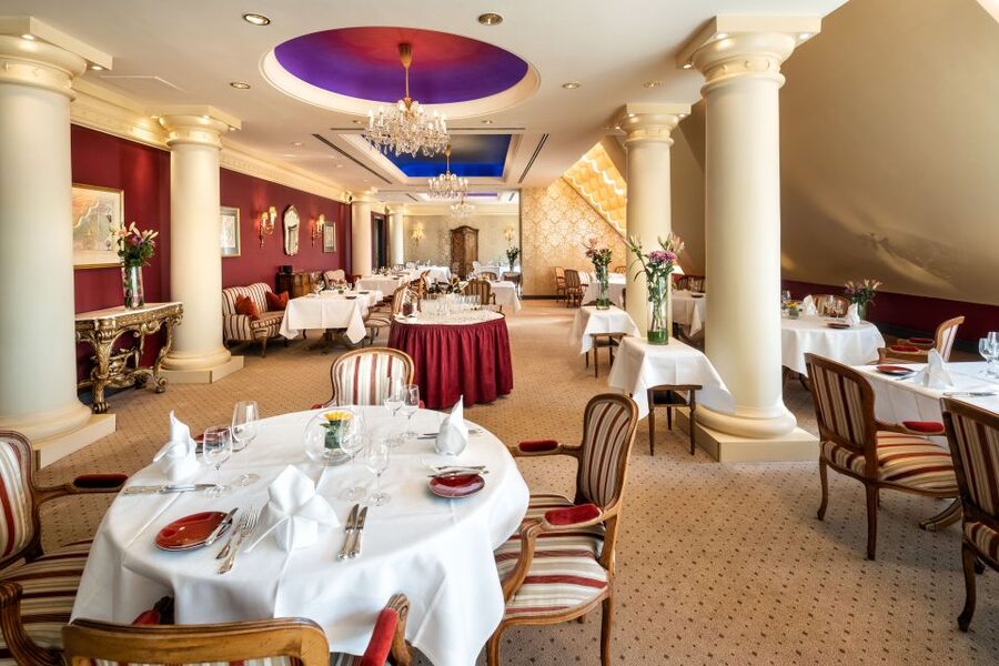 Vienna: Mozart Concert and Austrian Delights Dinner - Should You Book This Mozart Concert and Austrian Delights Dinner?