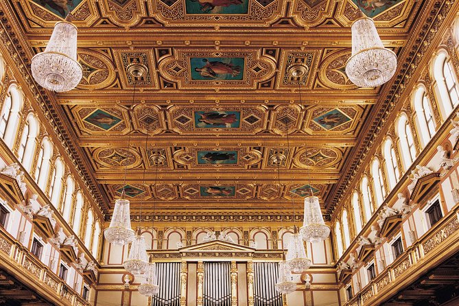 Vienna Mozart Concert in Historical Costumes at the Musikverein - What happens during the 2-hour show: Mozart symphonies plus opera highlights