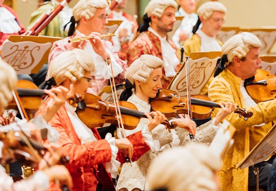 Vienna: Mozart Concert with Dinner and Carriage Ride - From Dinner to a Mozart-Costumed Guide (and Why It Helps)
