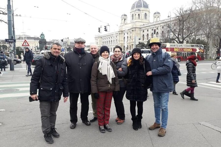 Vienna: Old Town Walking Tour with a Local Guide - What to Expect From the Walking Pace and Stops