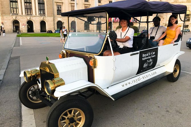 Vienna Oldtimer Tour (60 min) Incl. bottle of Prosecco - Meeting at Albertinapl. 2 and What Happens in the First Minutes