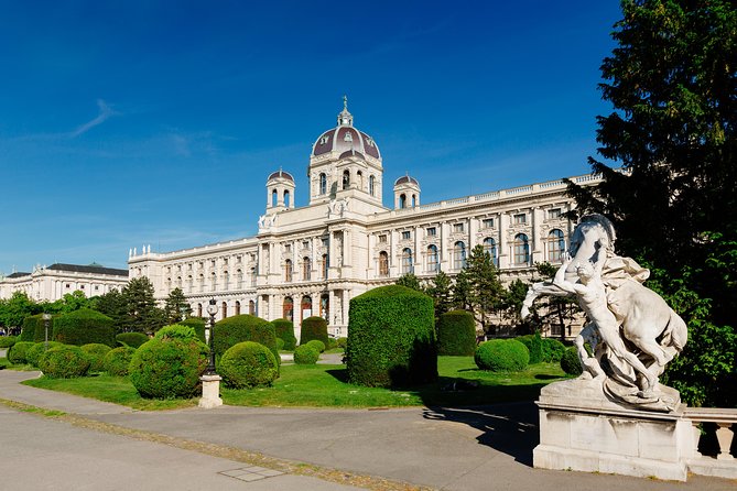 Vienna PASS Including Hop On Hop Off Bus Ticket - Music and minds: Beethoven, Mozart, Haydn, Schubert, and Freud