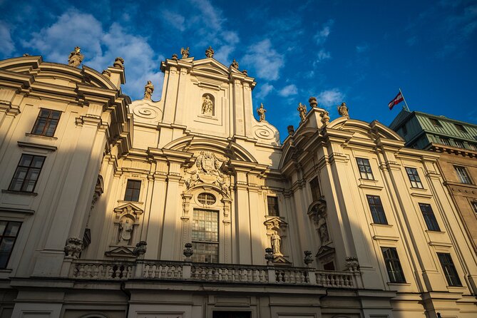 Vienna Photography Masterclass - Private Photography Lesson - What to Bring: Camera Gear, Tripod Options, and Comfort