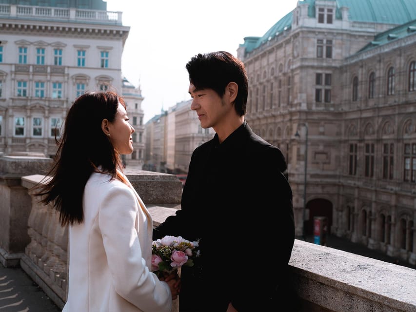 Vienna Portrait Experience: Exclusive Vienna Photo Shoot - Stop-by-stop route: Opera to Rathausplatz