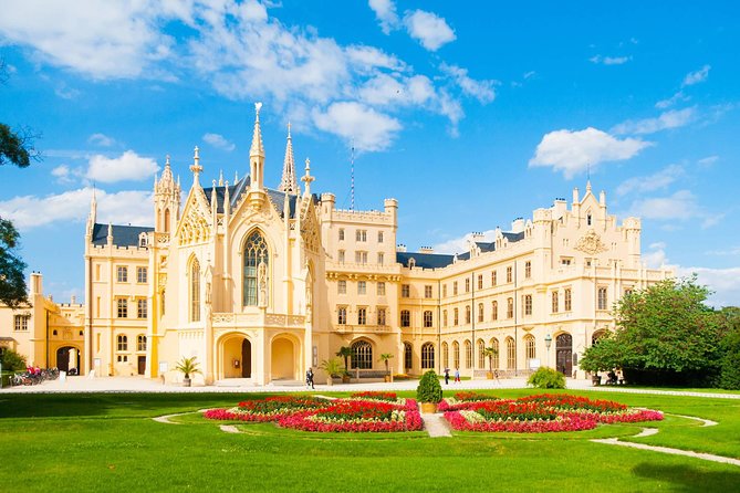 Vienna-Prague One-Way Sightseeing Tour Bus - Stop 2: Znojmo city walls walk and the hilltop payoff