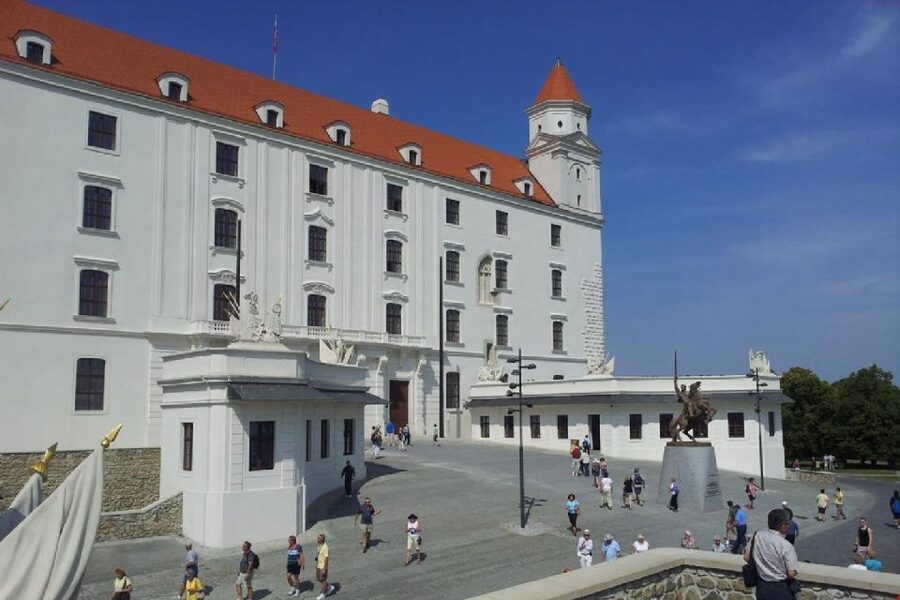 Vienna: Private Day Trip to Bratislava with Hotel Transfers - Key highlights worth your attention