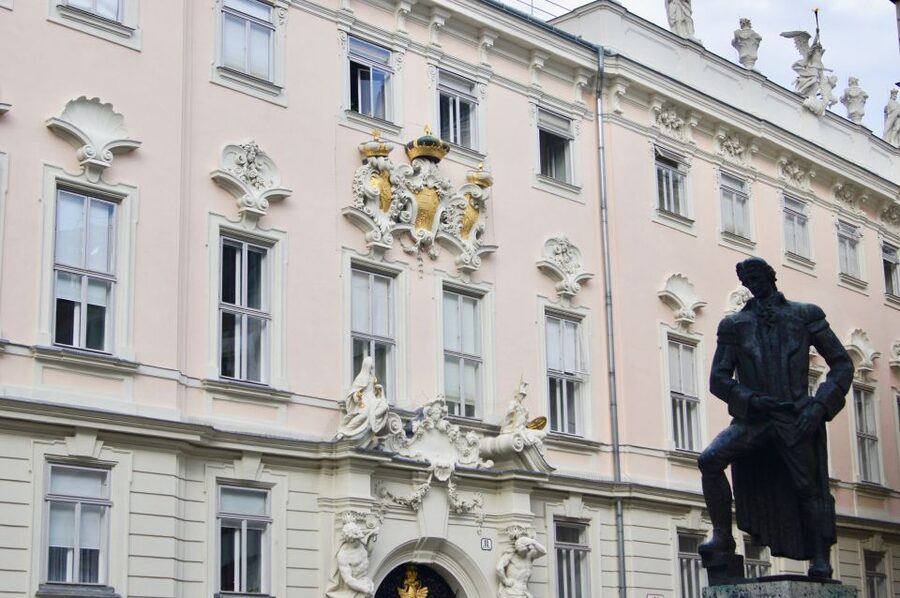 Vienna: Private Jewish Walking Tour - Salomon and the Big Idea: How One Story Explains Many Eras