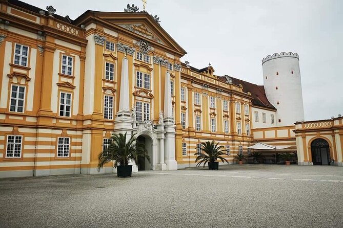 Vienna: Private Tour Wachau Dürnstein and Melk - Private Comfort Extras: Snacks, Sparkling Wine, and a Driver Who Adjusts