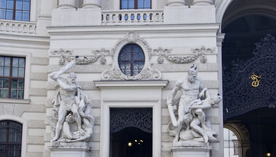 Vienna: Private Walking Tour - How this Vienna tour works (and why 150 minutes hits the sweet spot)