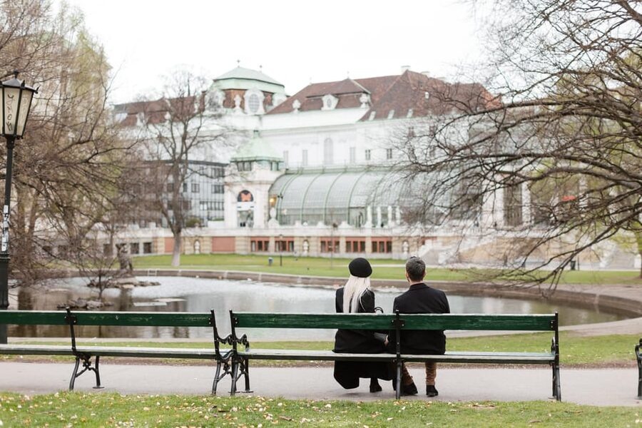 Vienna: Professional Photoshooting - Stop 2: Burggarten for softer, calmer shots