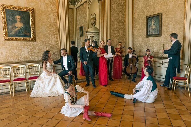 Vienna Residence Orchestra: Mozart and Strauss Concert - The On-Stage Extras: Opera Singers and Ballet Dancers