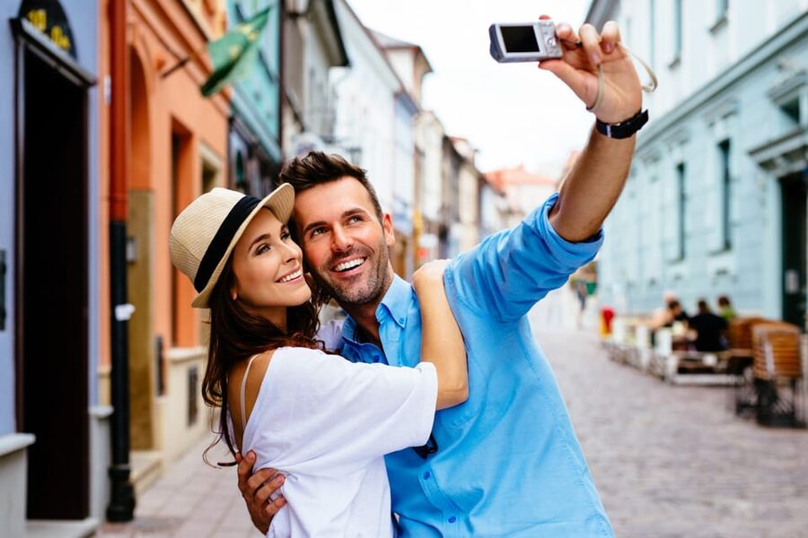 Vienna's Old Town and Attractions Self-Guided Tour Booklet - Kärntner Straße and Graben Street: the shopping streets that also act like wayfinding