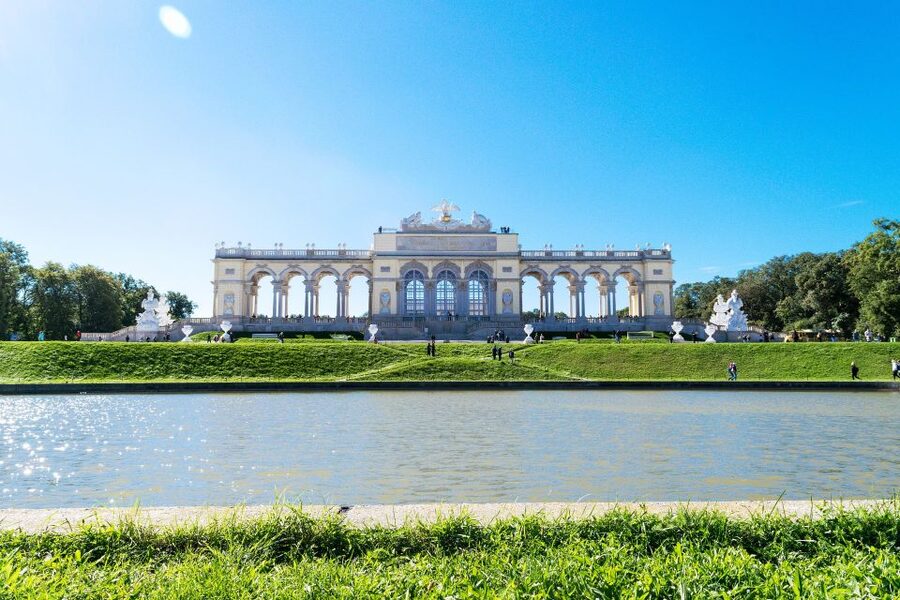Vienna: Schönbrunn Palace & Garden Skip-the-Line Guided Tour - Quick Practical Tips for Comfort and Timing