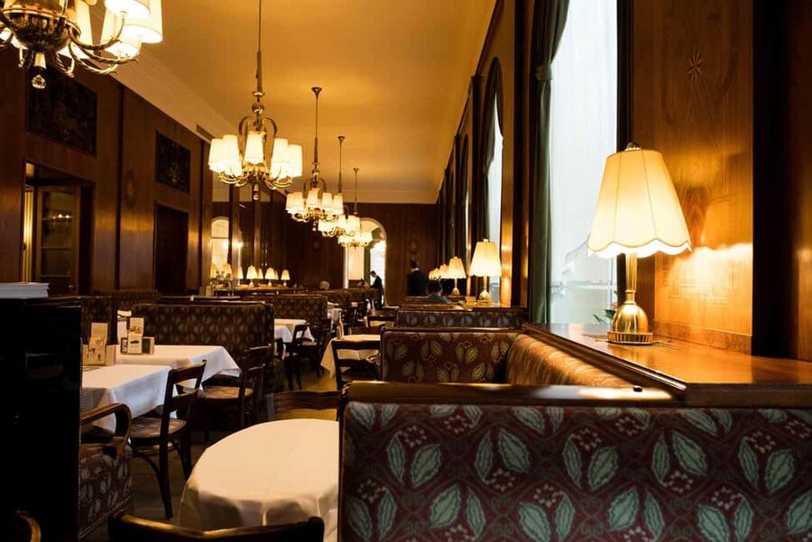 Vienna: Secrets and Scandals with Cake at Cafe Landtmann - Meeting at Burgtheater: setting the tone fast