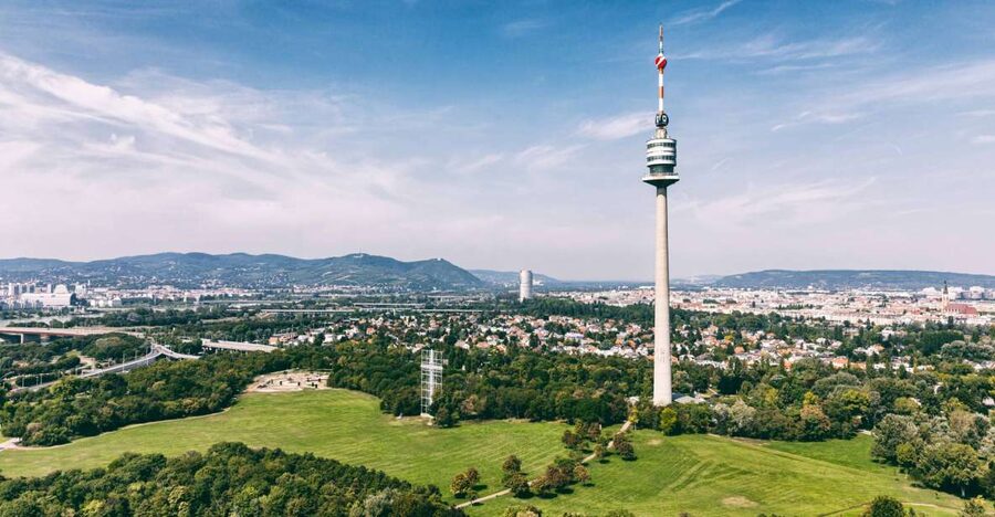 Vienna: Skip-the-Line Entrance Ticket to the Danube Tower - The skip-the-line ticket: what actually saves you time