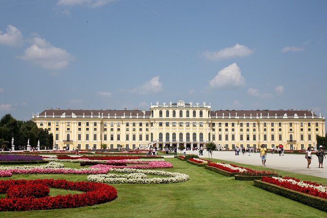 Vienna: Skip-the-Line Ticket to Schonbrunn Palace with AudioGuide - Maria Theresa’s Apartments and the Piano Nobile Experience