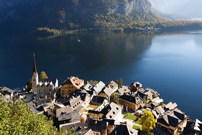 Vienna: small group tour Hallstatt with skywalk, boat, mine - Gmunden Market Square and Promenade: A Worthwhile Add-On Stop