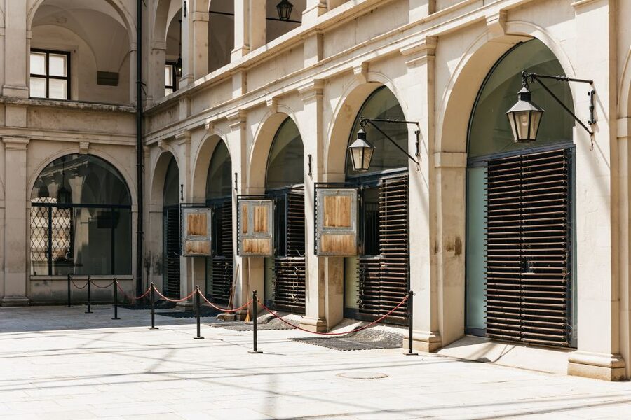 Vienna Spanish Riding School Guided Tour - Key things that make this tour worth your hour