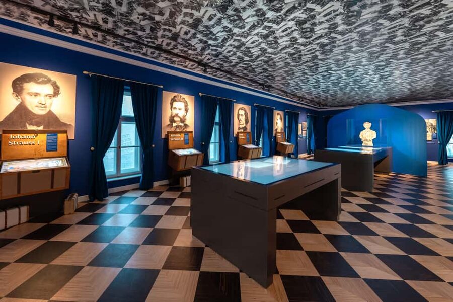 Vienna: Strauss Museum – Music&History in Historic 1837 Hall - The multimedia finale for Johann Strauss Jr.: timing and mindset