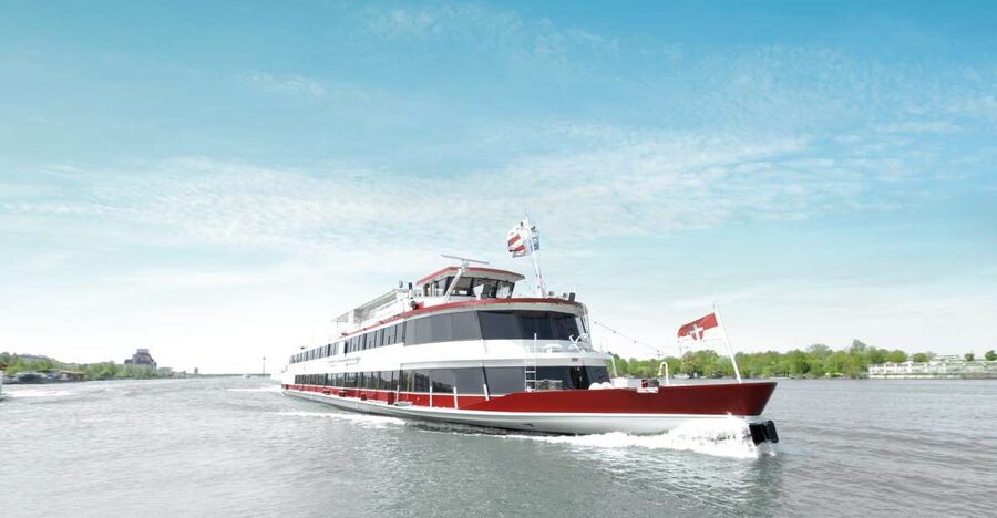 Vienna: Sunday Brunch Danube Cruise & Live Music - Your 3-hour cruise rhythm: food first, music always, views in between
