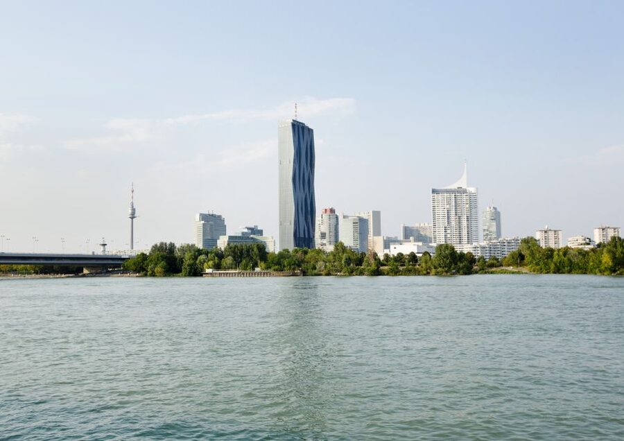 Vienna: Sunday Brunch Danube Cruise & Live Music - Drinks and the true cost of a relaxed Sunday