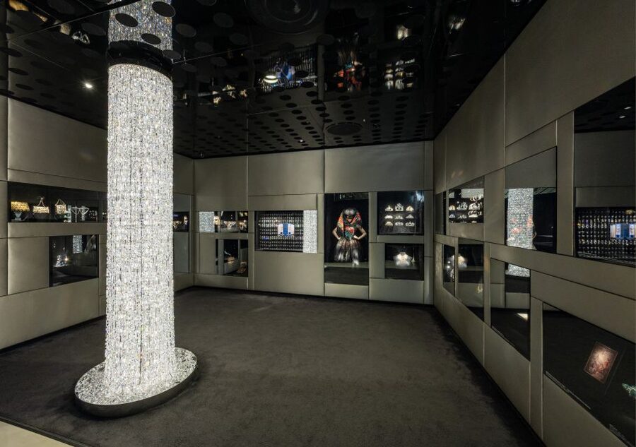 Vienna: Swarovski House Tour with Champagne & Gift - IN LOVE WITH TOMORROW: The Light-Theater Room You’ll Remember