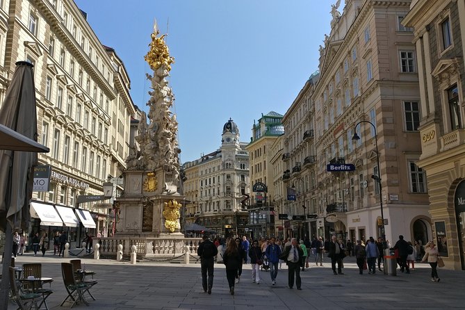 Vienna: The Great Plague Exploration Game - St. Stephen’s Cathedral: iconic views, then back to clues
