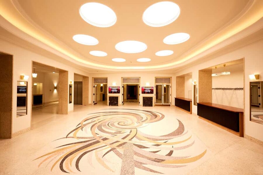 Vienna: Theater an der Wien Backstage Tour - FAQ