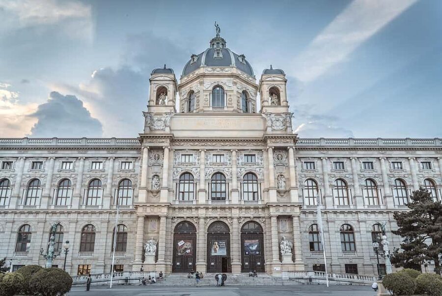 Vienna: Ticket to the Museum of Natural History - Your One-Day Plan: How to Make a Huge Museum Feel Manageable