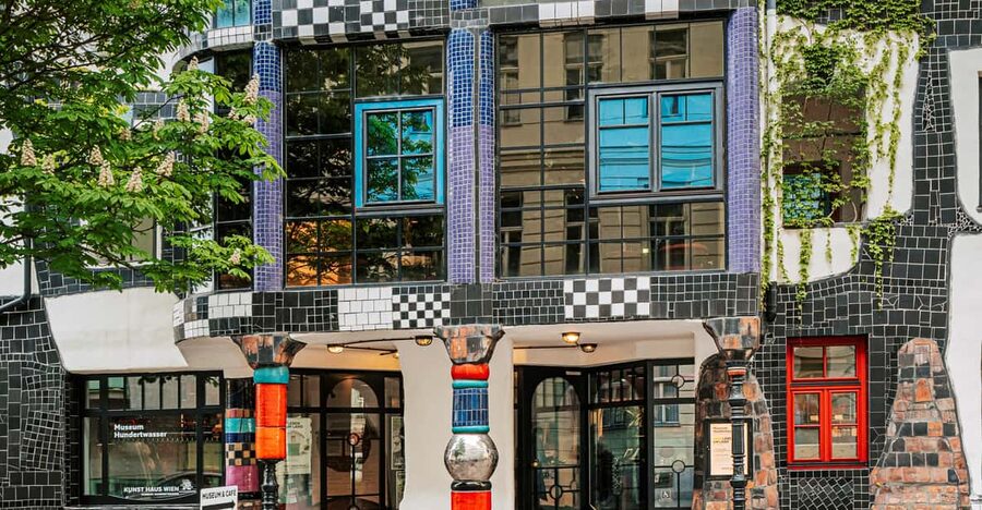 Vienna: Tickets for Kunst Haus Wien: Museum Hundertwasser - Permanent exhibition on floors 1–2: from early visions to real models