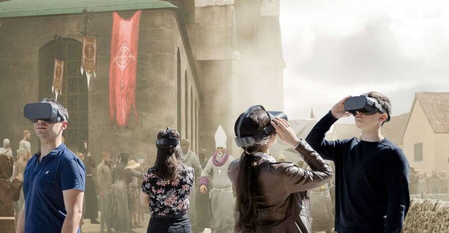 Vienna: Time Traveling Virtual Reality Sightseeing Tour - Key things that make this Vienna VR tour work